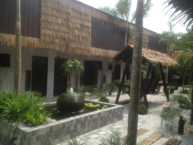 Hs Farm Waterpark Hotel Muar Exterior foto