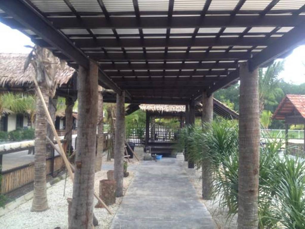 Hs Farm Waterpark Hotel Muar Exterior foto