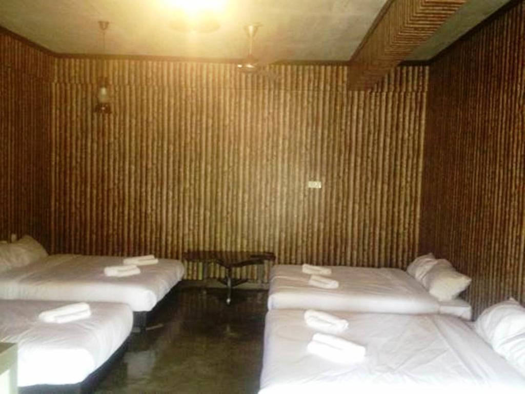 Hs Farm Waterpark Hotel Muar Quarto foto