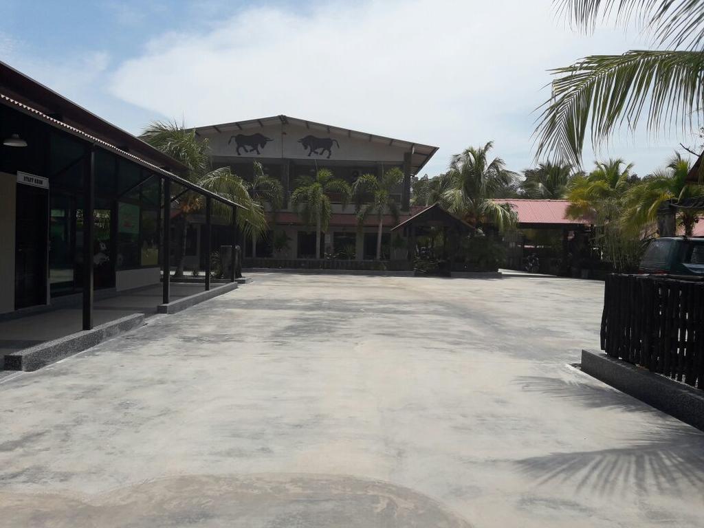 Hs Farm Waterpark Hotel Muar Exterior foto